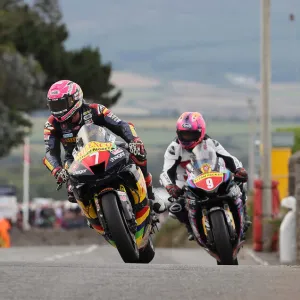 Davey Todd (Honda) and Forest Dunn (Suzuki) 2022 Southern 100