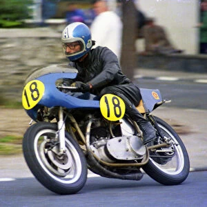 David Allman (Norton) 1976 Senior Manx Grand Prix