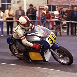 David Endean (Suzuki) 1975 Senior Manx Grand Prix