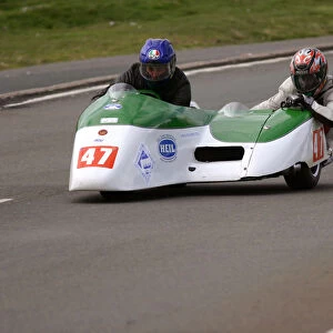 David Stone & Kerry Williams (Shand Yamaha) 2004 Sidecar TT