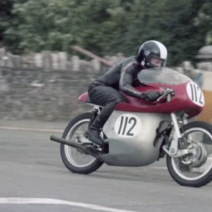 Bill Day (Greeves) 1983 Lightweight Classic Manx Grand Prix