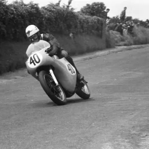 Dennis Fry (Norton) 1964 Senior TT