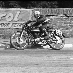 Dennis Morgan (AJS) 1949 Senior Manx Grand Prix