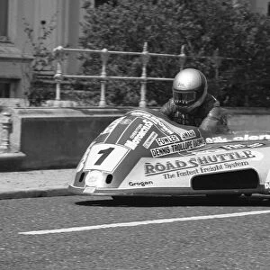 Derek Bayley & Brian Dixon (Yamaha) 1986 Sidecar TT