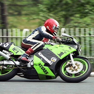 Derek Chatterton (Kawasaki) 1990 Supersport 400 TT