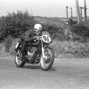 Derek Ennett (Matchless) 1955 Lightweight Ulster Grand Prix Derek Ennett (Matchless) 1955 Lightweight Ulster Grand Prix