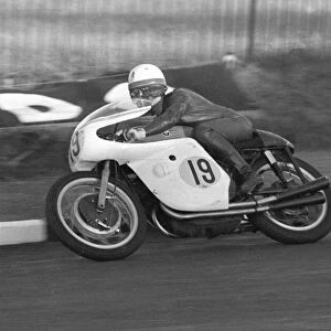 Derek Minter (Gilera) 1966 Senior TT