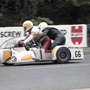 Derek Rumble & Alan Warner (Rumble Yamaha) 1979 Sidecar TT