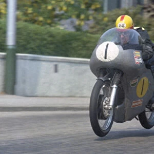 Derek Woodman (Seeley) 1969 Senior TT