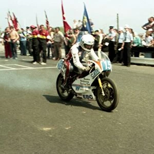 Des Barry (Manchester Yamaha) 1984 Formula Two TT