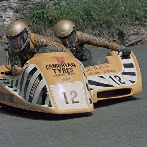 Dick Greasley & Stewart Atkinson (Ireson) 1986 Sidecar TT