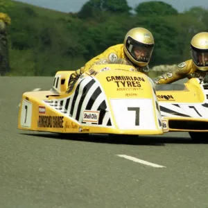 Dick Greasley & Stewart Atkinson (Yamaha) 1987 Sidecar TT