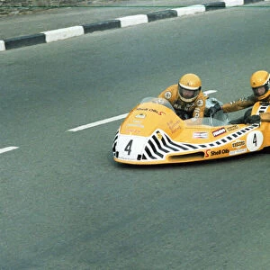 Dick Greasley & Stuart Atkinson (Busch Yamaha) 1982 Sidecar TT