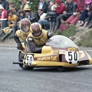 Dick Hawes & Allan Barclay (Anderson Yamaha) 1978 Sidecar TT