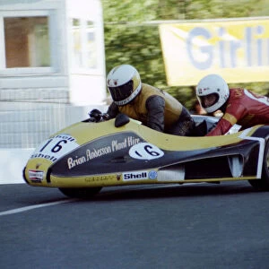 Dick Hawes & Donny Williams (Anderson Yamaha) 1980 Sidecar TT