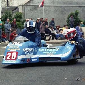 Dick Hawes & Eddy Kiff (Ireson Kawasaki) 1990 Sidecar TT