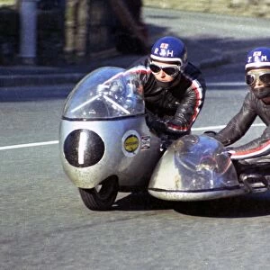 Dick Hawes & J P Mann (Seeley) 1969 500 Sidecar TT