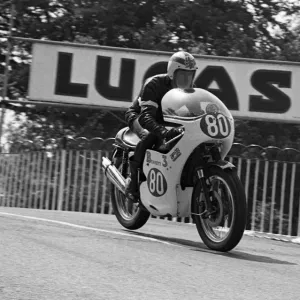 Don Grant (Triumph) 1975 Production TT