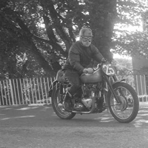 Ds Cholerton (Triumph) 1954 Senior Clubman TT