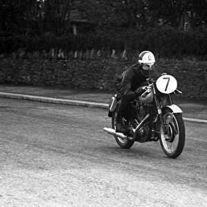Eddie Dow (BSA) 1955 Senior Clubman TT