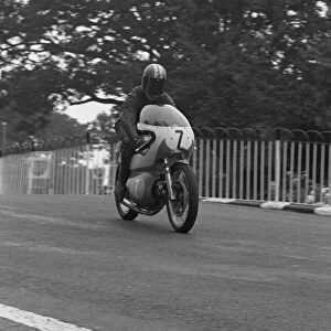 Eddie Moore (Aermacchi) 1972 Junior Manx Grand Prix