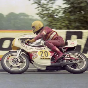 Eddie Roberts (Maxton Yamaha) 1976 Senior TT