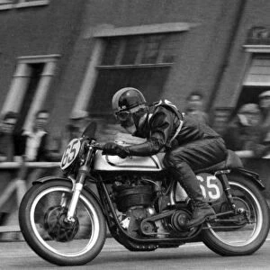 Edgar Barona (Norton) 1956 Senior TT