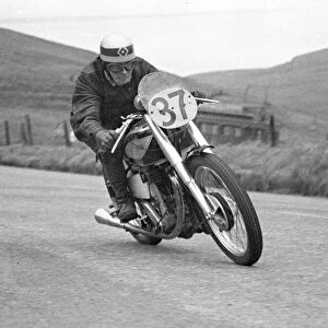 Edward Goodwin (Norton) 1949 Senior Manx Grand Prix