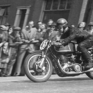 Eric Cheers (Matchless) 1955 Senior TT