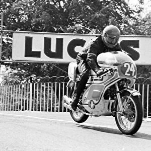Eric Cornes Honda 1975 Production TT