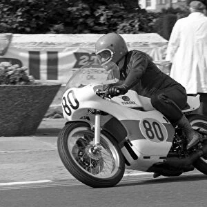 Eric Cornes (Yamaha) 1977 Senior Manx Grand Prix