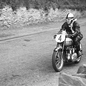 Eric Houseley (Triumph) 1952 Senior Clubman TT