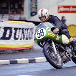 Eric Houston (Norton) 1972 Formula 750 TT