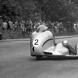 Eric Oliver & Les Nutt (Norton) 1954 Sidecar TT