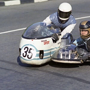 Eric Vant & Pauline Goddard (Weslake) 1973 750 Sidecar TT