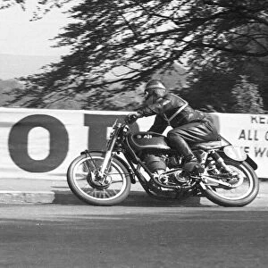 Ernie Barrett (AJS) 1951 Junior TT