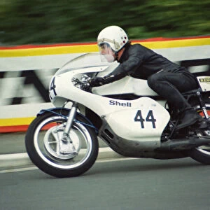 Ernie Pitt (Yamaha) 1974 Formula 750 TT