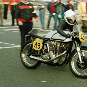 Euan Ferguson (Norton) 1984 Historic TT