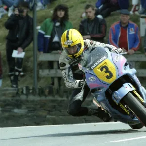 Focussed: Joey Dunlop (Harris Honda); 1991 Supersport 600 TT