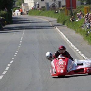 Francois Leblond & Sylvie Leblond (Baker Honda) 2005 Sidecar TT