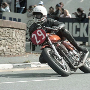 Frank Chapman (Laverda) 1984 Newcomers Manx Grand Prix