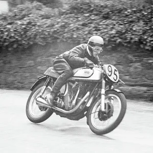 Frank Fox Norton 1952 Senior Manx Grand Prix