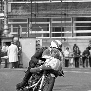 Frank Moss (AJS) 1973 Junior Manx Grand Prix