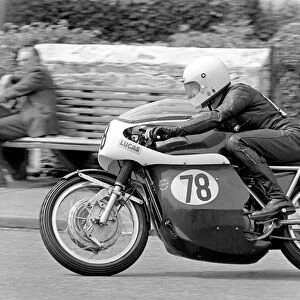 Fred Walton (Velocette Metisse) 1971 Senior TT