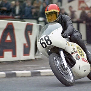 Bill Fulton (Stafford Matchless) 1971 Senior TT