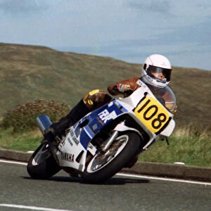 Gareth Jones (Yamaha) 1989 Senior Manx Grand Prix