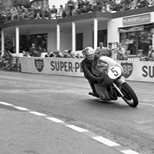 Gary Hocking (MV) 1961 Senior TT
