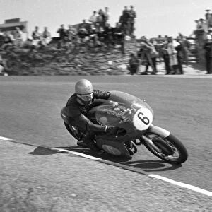 Gary Hocking (MV) at Signpost Corner; 1961 Junior TT