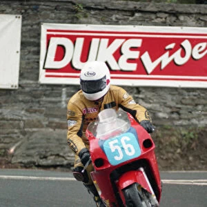Gary Long (Suzuki) 1998 Junior TT