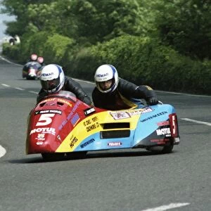 Geoff Bell & Keith Cornbill (Jacobs Yamaha) 1992 Sidecar TT